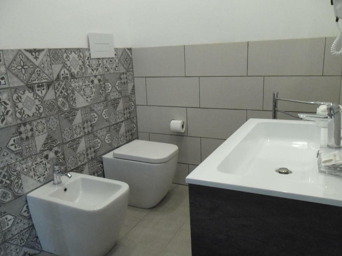Hotel Le Vie Del Centro Palermo Zewnętrze zdjęcie